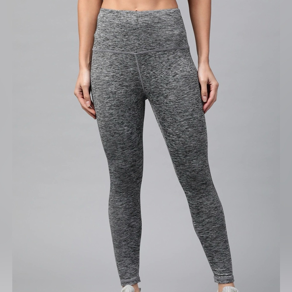 Lululemon Black & Grey Align Leggings